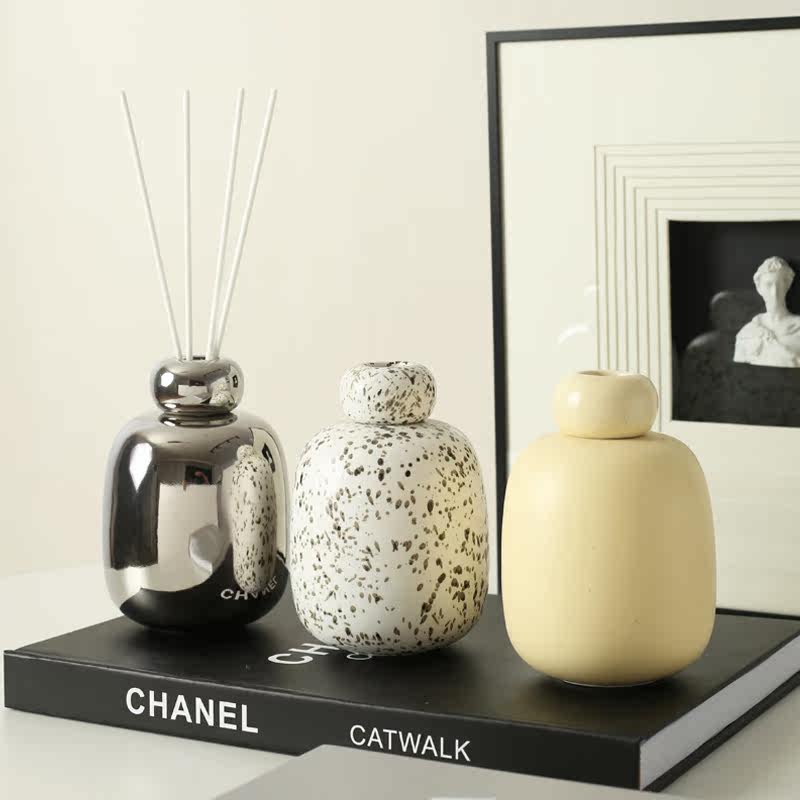 Bottiglia in Ceramica per Arom - Home Fragrance Bottle recensione e prezzo